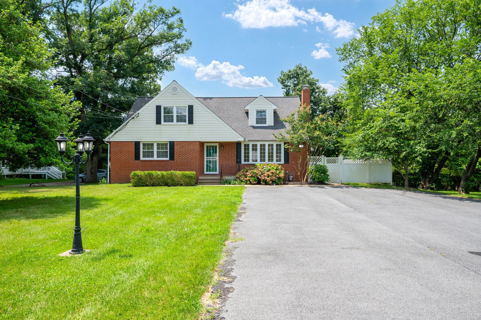 2893 Jessup Rd, Jessup, MD à vendre Photo du bâtiment- Image 1 de 48