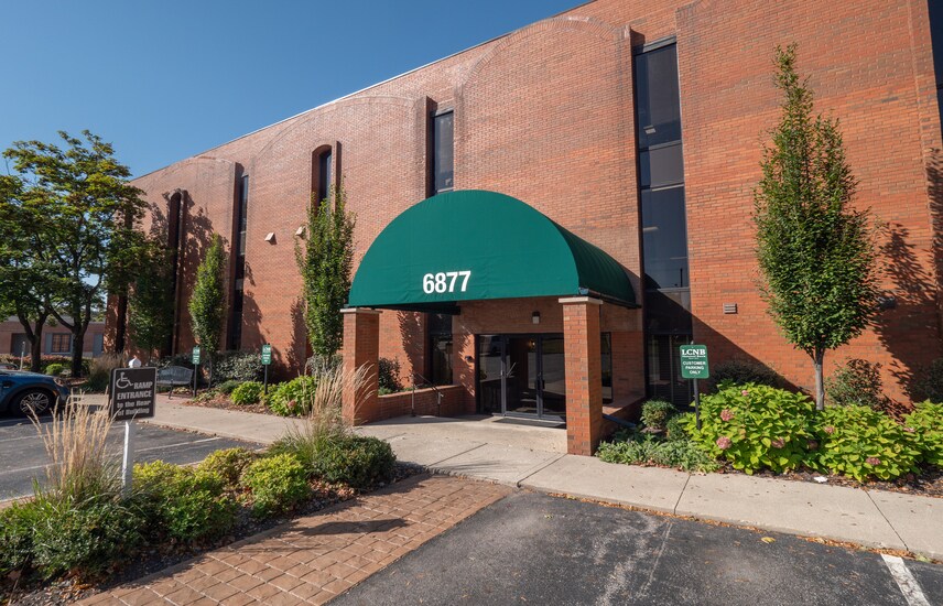 6877 N High St, Worthington, OH for lease - Building Photo - Image 2 of 44