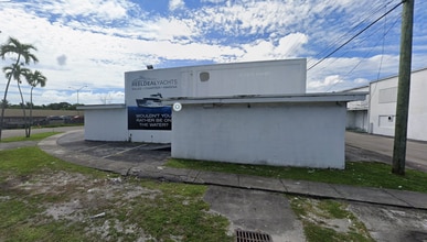 13990 NW 6th Ct, Miami, FL à louer Photo intérieure- Image 2 de 22