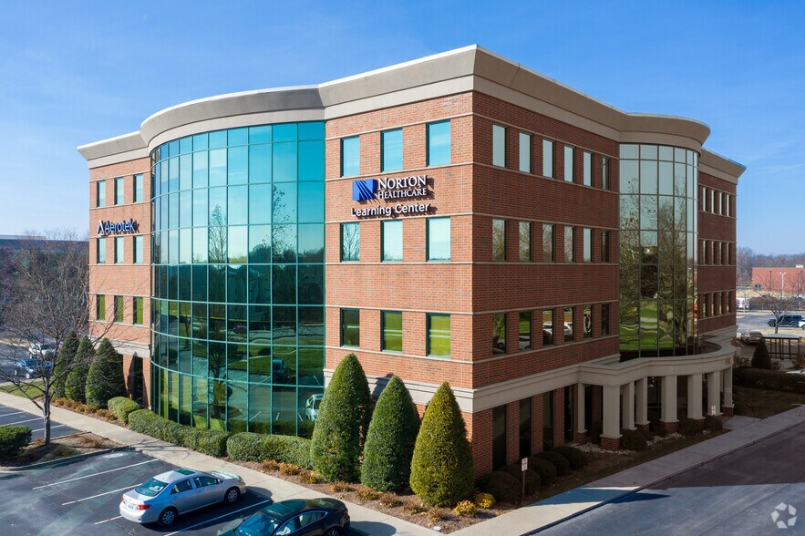 9500 Ormsby Station Rd, Louisville, KY à louer - Photo du bâtiment - Image 3 de 6