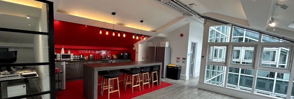 Blythe Rd, Londres à louer - Photo intérieure - Image 3 de 8