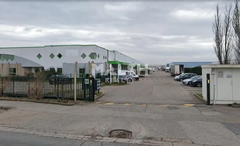 Industrial in Genas for lease Building Photo- Image 1 of 2