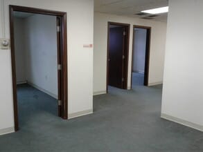 217 Wisconsin Ave, Waukesha, WI for lease Interior Photo- Image 2 of 6