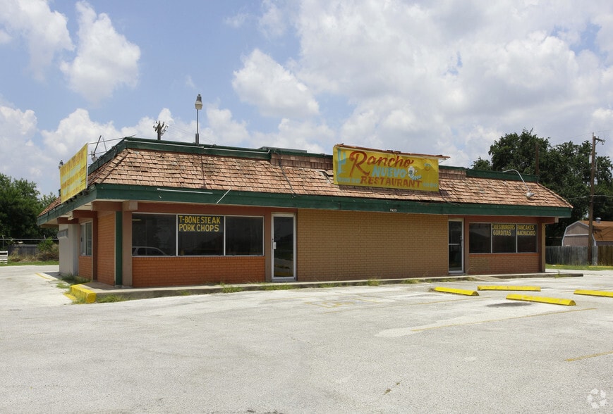 2415 Jamar St, San Antonio, TX for sale - Building Photo - Image 2 of 14