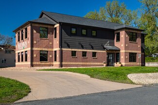 More details for W6822 Hilltop Dr, Onalaska, WI - Retail for Sale