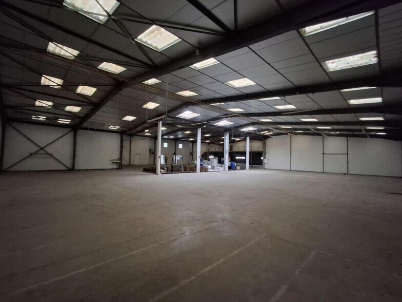 Flex in CIVRIEUX-D'AZERGUES for sale - Building Photo - Image 2 of 7