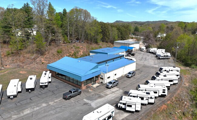 More details for 9340 Virginia Ave, Bassett, VA - Retail for Sale