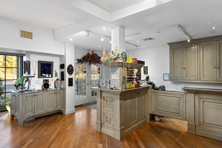 6610 Lower York Rd, New Hope, PA à vendre - Photo intérieure - Image 3 de 31