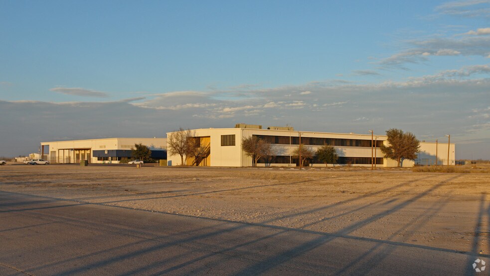 1214 Gas Plant Rd, San Angelo, TX à vendre - Photo du bâtiment - Image 2 de 18