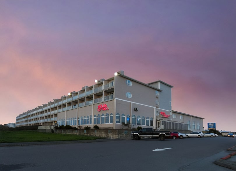 707 Ocean Shores Blvd NW, Ocean Shores, WA for sale - Building Photo - Image 2 of 6