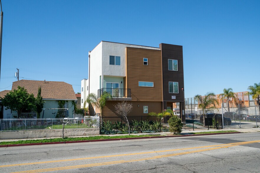 1491 Atlantic Ave, Long Beach, CA à vendre - Photo du bâtiment - Image 3 de 15