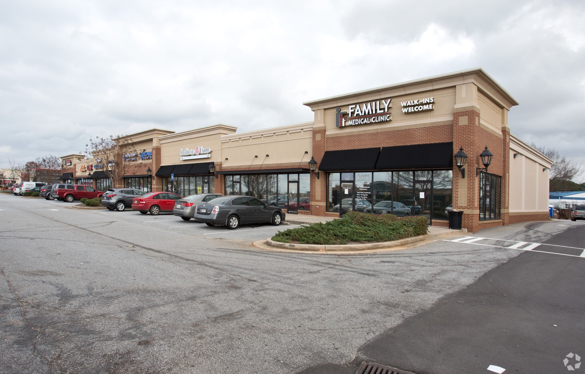 1605-1631 Highway 20, McDonough, GA à louer Photo principale- Image 1 de 2