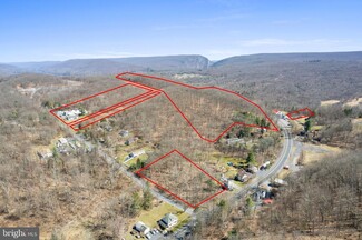 More details for 3154 Godfrey Ridge Dr, Stroudsburg, PA - Multifamily for Sale