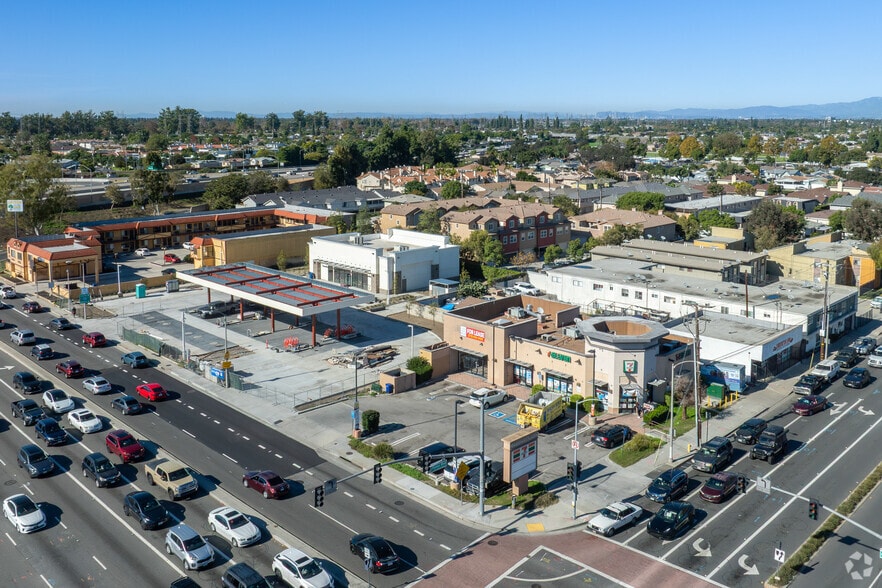 11759 Carson St, Lakewood, CA à vendre - Aérien - Image 2 de 4