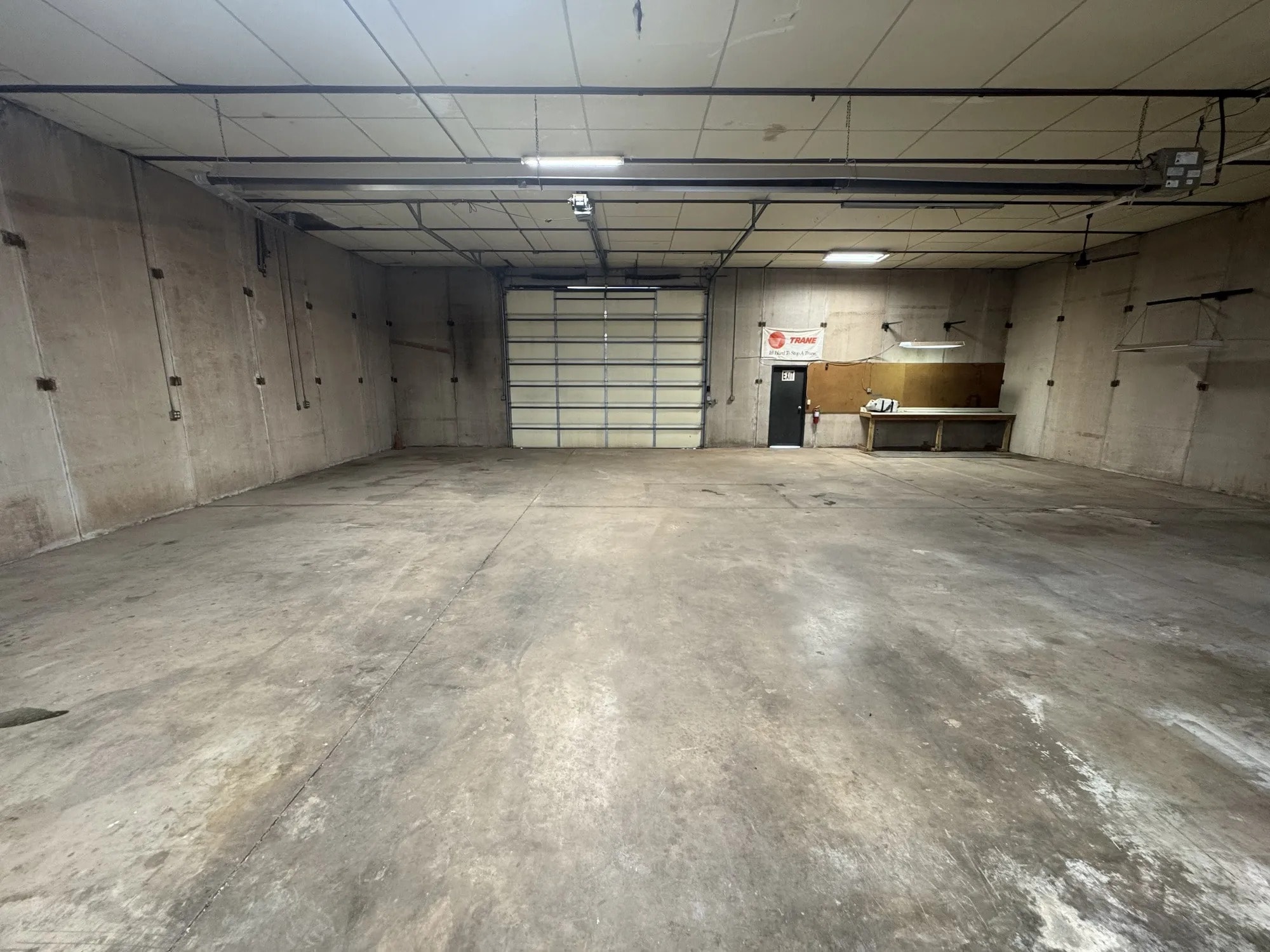 10121 OK-54, Weatherford, OK for sale Interior Photo- Image 1 of 7