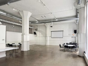 2255 S Michigan Ave, Chicago, IL à louer Photo intérieure- Image 2 de 6