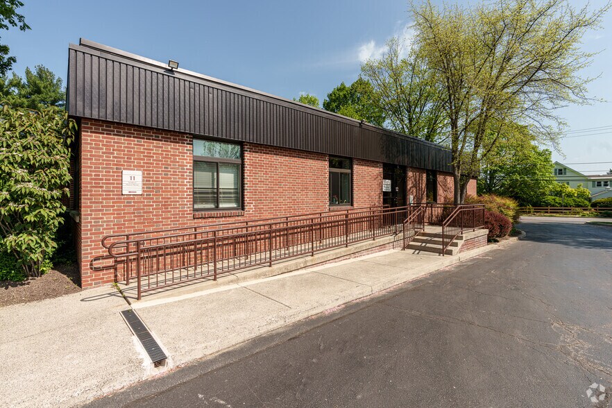 8200 Flourtown Ave, Wyndmoor, PA à louer - Photo du bâtiment - Image 3 de 14