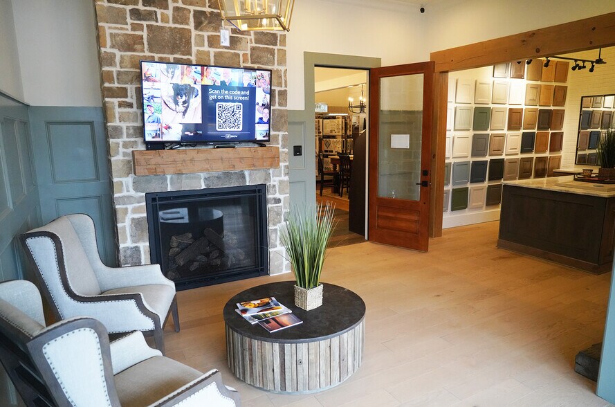 2508 N Main St, Anderson, SC à louer - Photo du bâtiment - Image 2 de 21