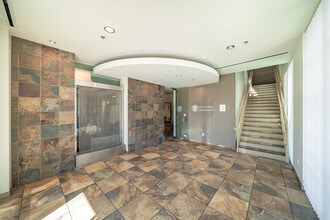 16490 Bake Pky, Irvine, CA à vendre Photo intérieure- Image 1 de 10