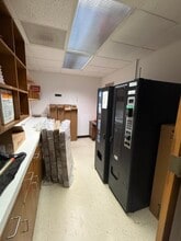 330 Shipyard Blvd, Wilmington, NC for lease Interior Photo- Image 2 of 6