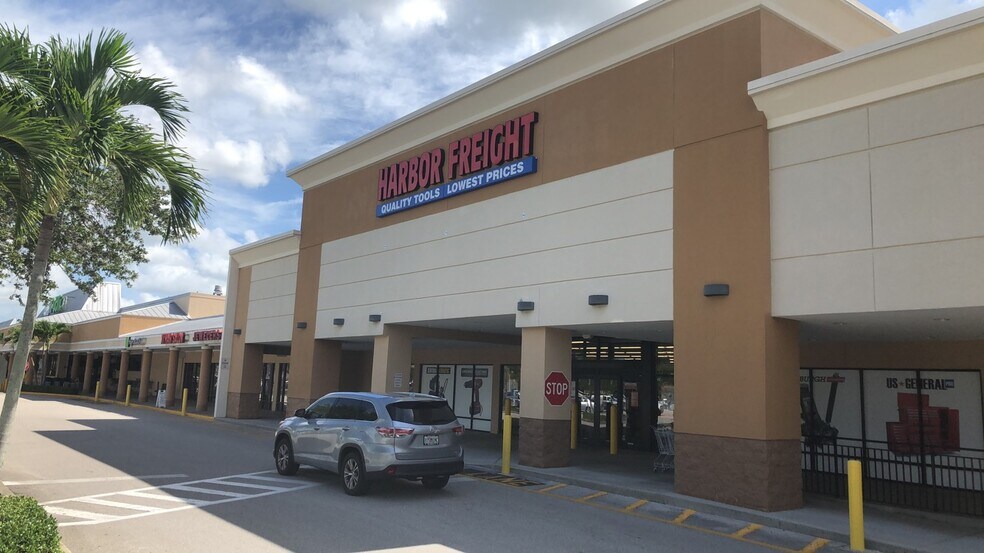 60 Kings Ave, Vero Beach, FL for lease - Building Photo - Image 2 of 4