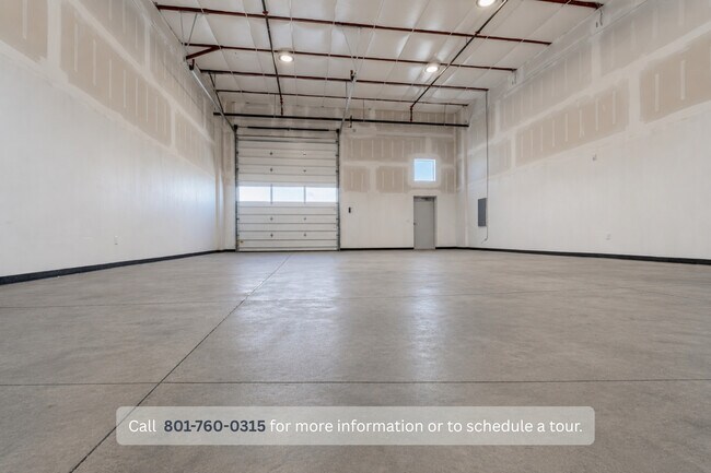 Plus de détails pour 5170-5176 W Liberator Dr, Kearns, UT - Local d'activités, Industriel à louer