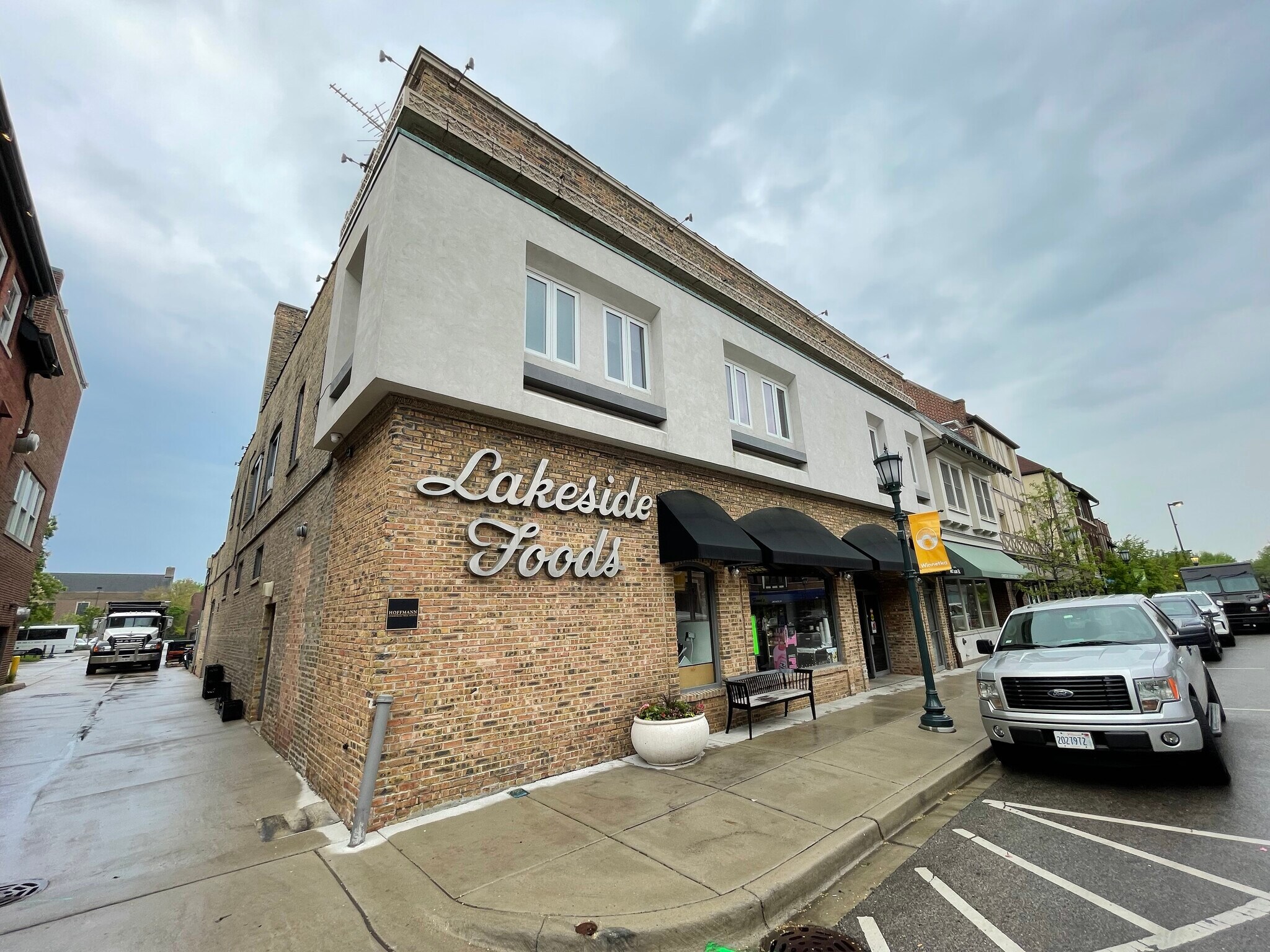 800 Elm St, Winnetka, IL for lease Building Photo- Image 1 of 5