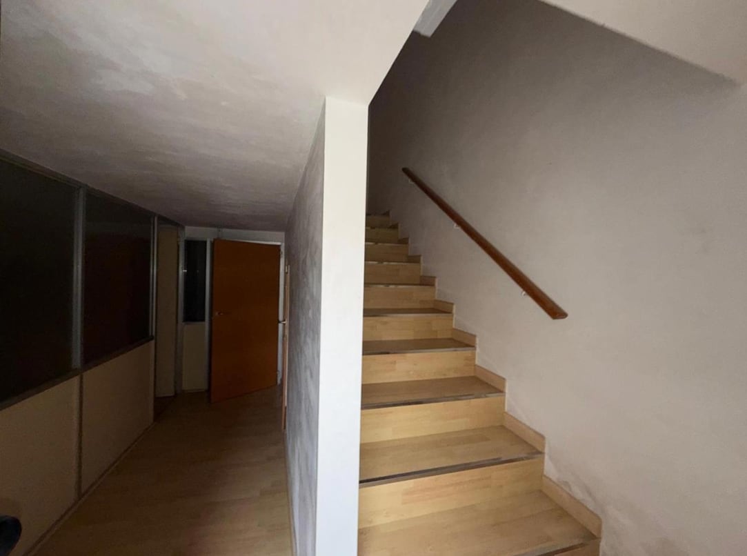 Lleida, LER 25005 - Unit Planta baja completa - - Interior Photo - Image 2 of 9