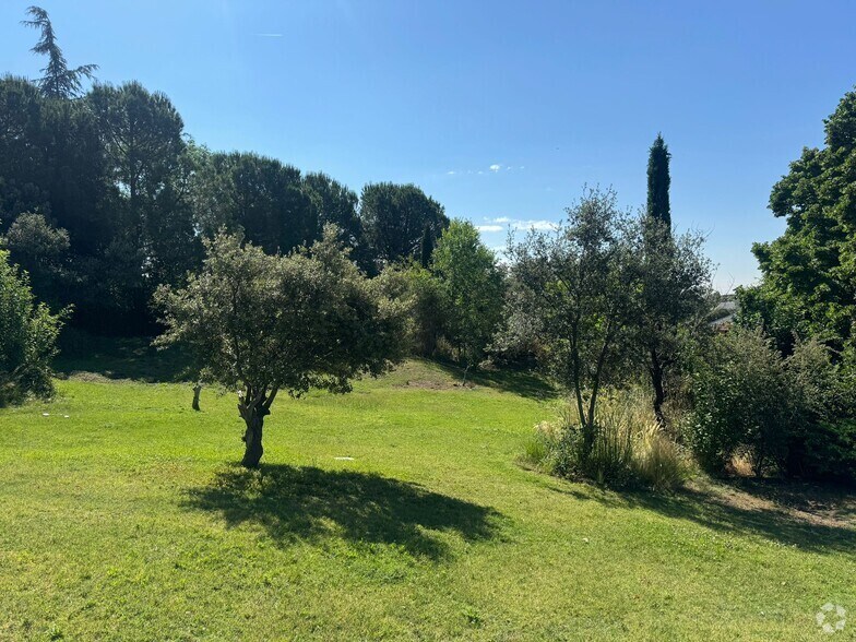 Terrain dans Boadilla del Monte, Madrid à vendre - Photo du bâtiment - Image 2 de 4