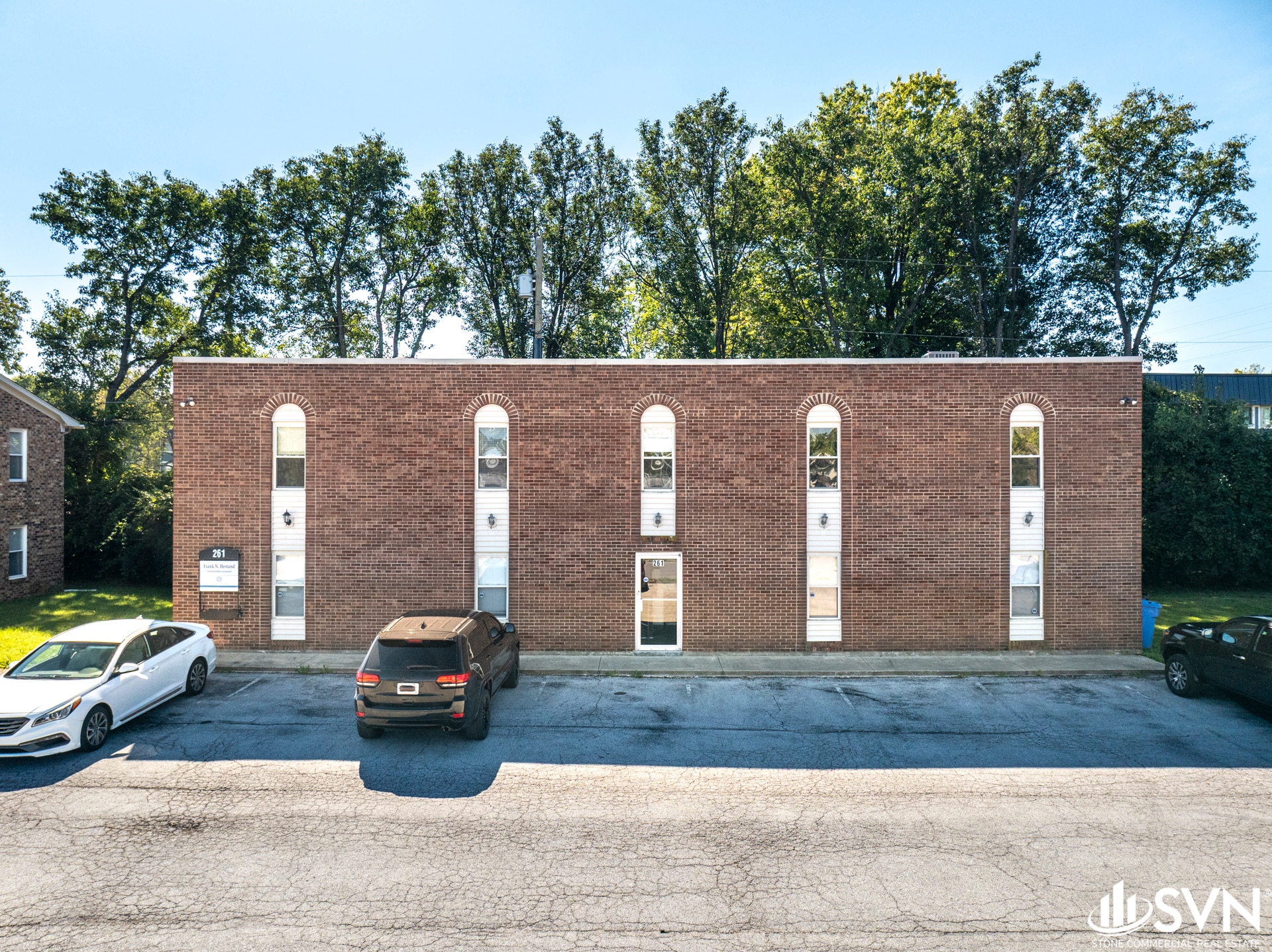 261 Regency Cir, Lexington, KY for lease Building Photo- Image 1 of 21