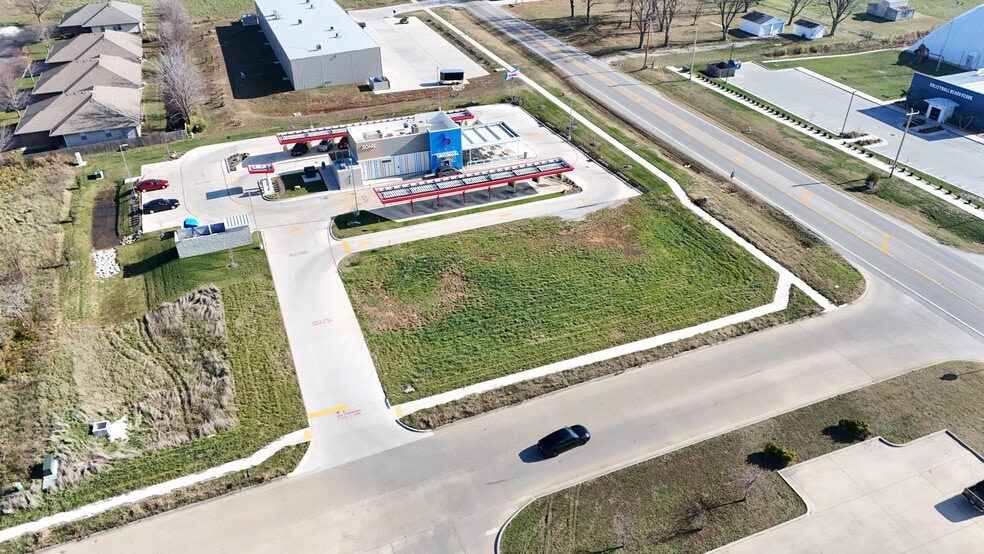 5450 12th st, Ozark, MO for sale - Building Photo - Image 2 of 4