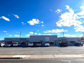 600-640 E Fry Blvd, Sierra Vista, AZ for lease Building Photo- Image 1 of 11