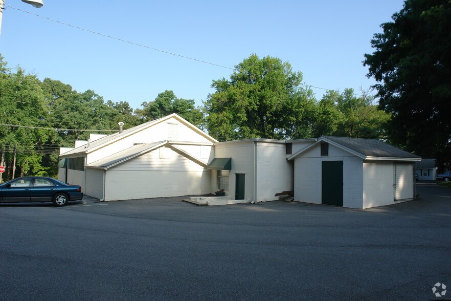 612 S Chestnut St, Gastonia, NC à vendre - Photo du bâtiment - Image 2 de 4