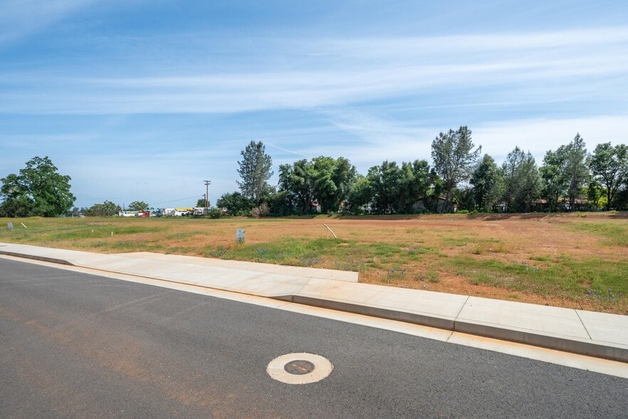 Airport Rd, Redding, CA for sale - Building Photo - Image 3 of 4