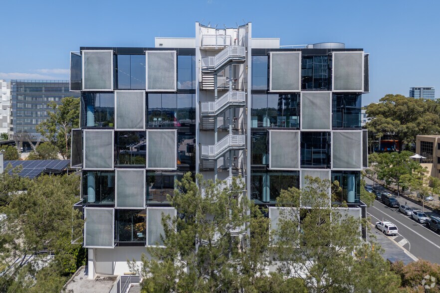 8 Khartoum Rd, MACQUARIE PARK à louer - Photo du bâtiment - Image 2 de 6