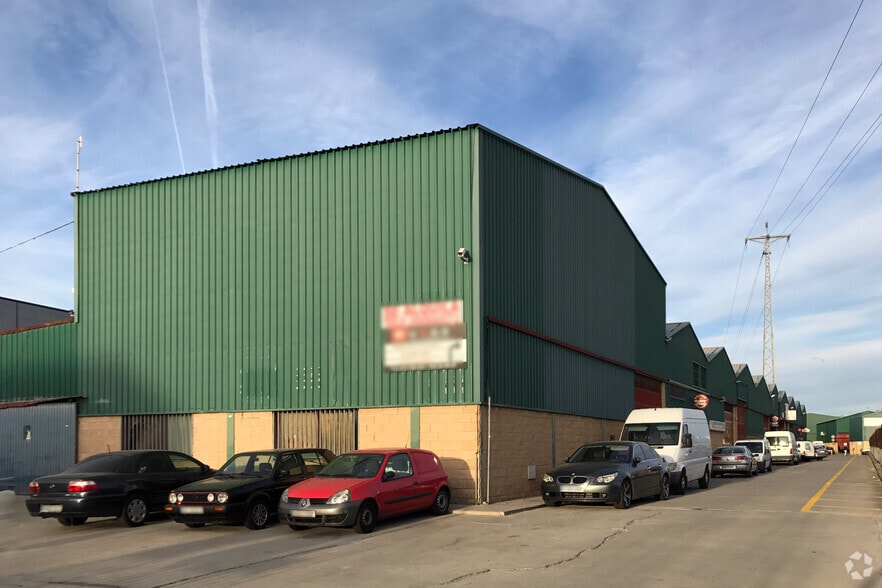 Calle el Tejido, 3, Azuqueca de Henares, Guadalajara for sale - Building Photo - Image 3 of 3