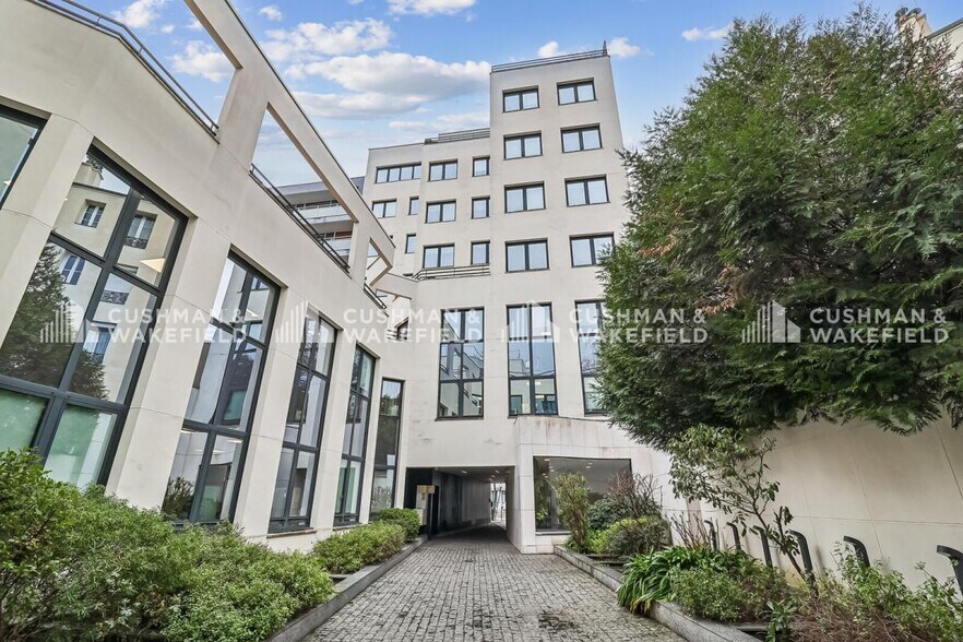 110 Avenue Victor Hugo, Boulogne-Billancourt à louer - Photo du bâtiment - Image 2 de 2