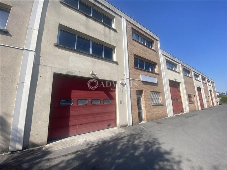 Flex dans Neuilly-Plaisance à louer - Photo du bâtiment - Image 3 de 12