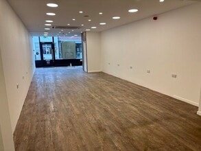 29 Peach St, Wokingham for lease Building Photo- Image 2 of 3