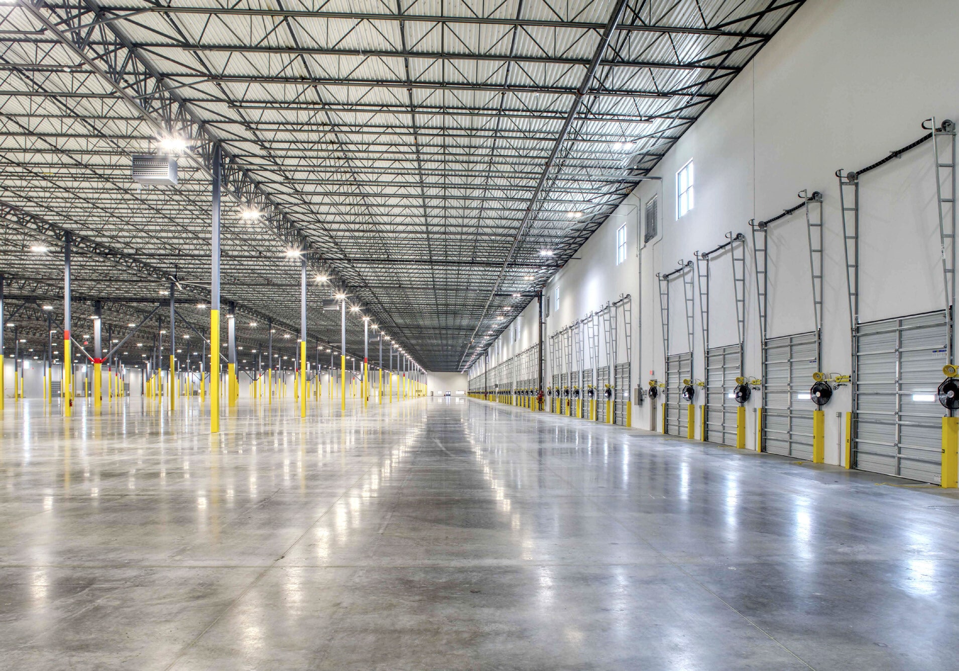 6500 Nita Way, Baytown, TX for lease Interior Photo- Image 1 of 4