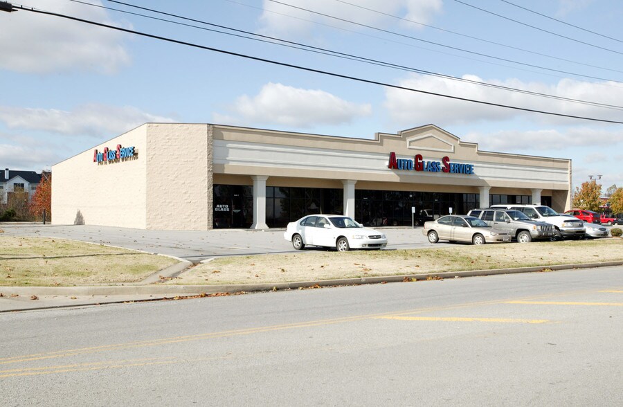 131 John R Rice Blvd, Murfreesboro, TN à louer - Photo du bâtiment - Image 2 de 4
