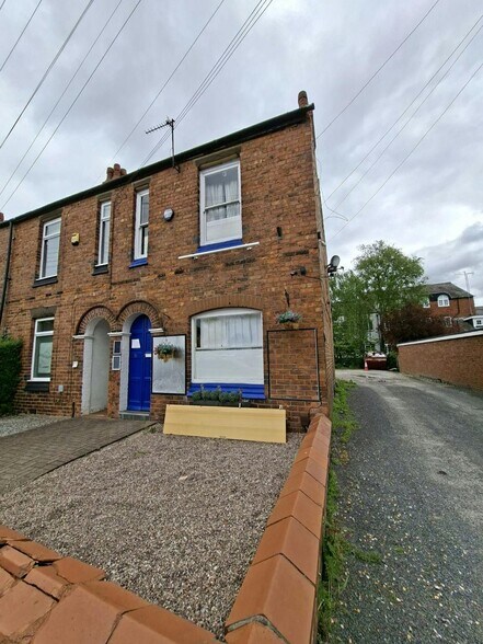 31 Tatton St, Knutsford à louer - Photo du bâtiment - Image 1 de 10