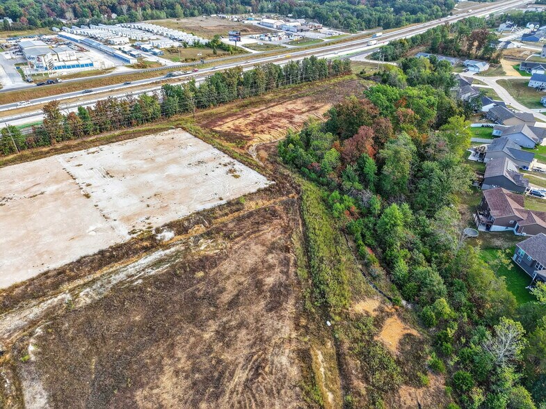 1700 E Veterans Memorial Pky, Truesdale, MO for sale - Building Photo - Image 2 of 12