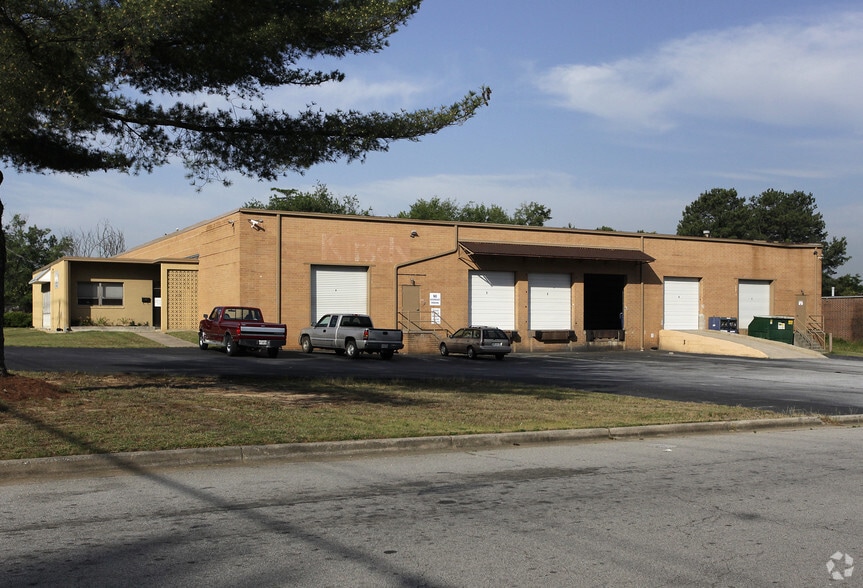 3425 Browns Mill Rd SE, Atlanta, GA for lease - Building Photo - Image 2 of 6