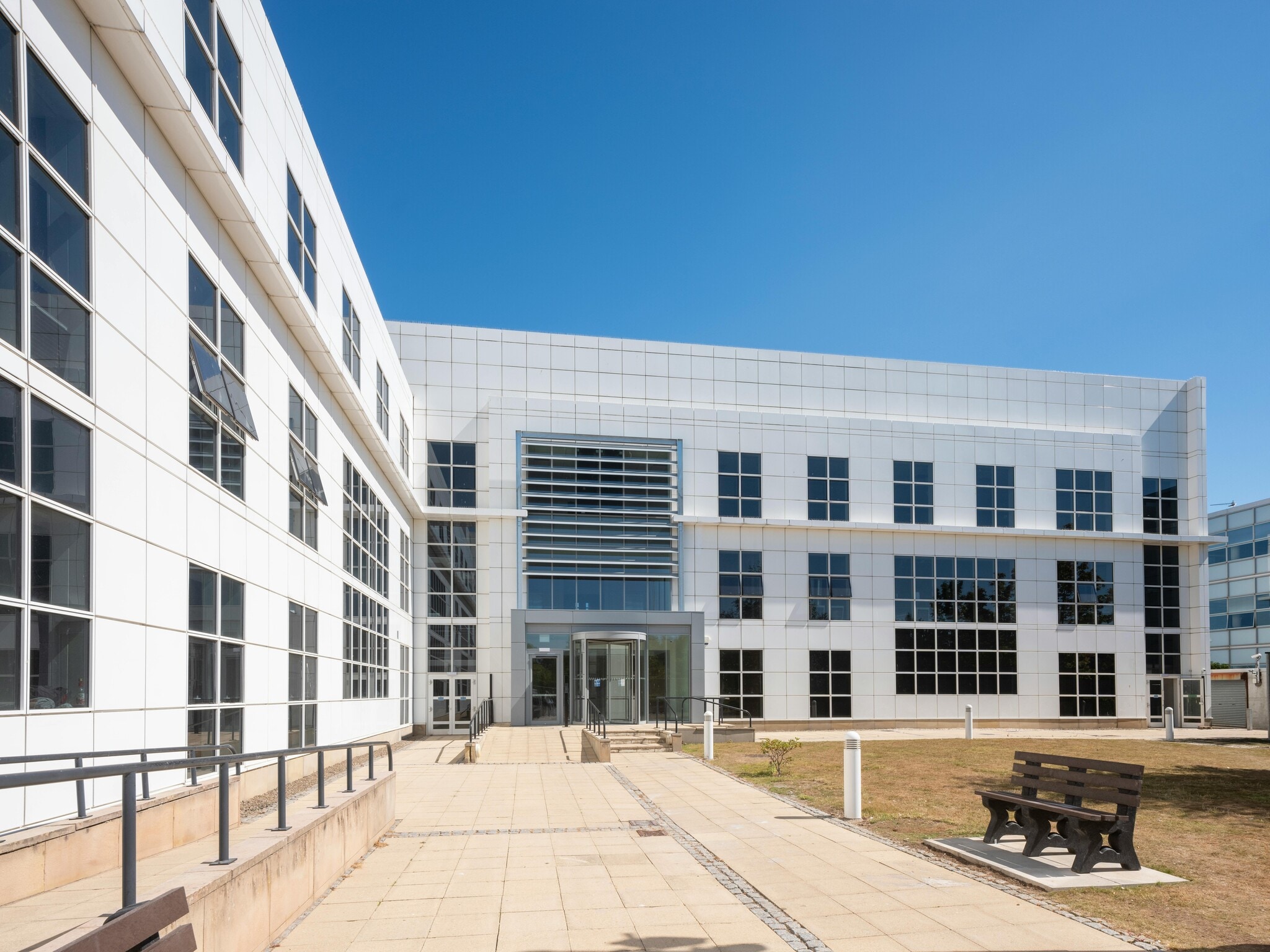 1 Lochside Av, Edinburgh for lease Building Photo- Image 1 of 18