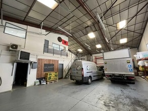 102 Rue Fleury Jay, GRIGNY-SUR-RHÔNE à louer Photo intérieure- Image 1 de 9