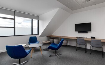 65 Woodbridge Rd, Guildford à louer Photo intérieure- Image 2 de 6