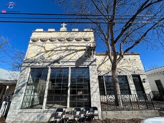 Plus de détails pour 626 High St, Comfort, TX - Commerce de détail à vendre