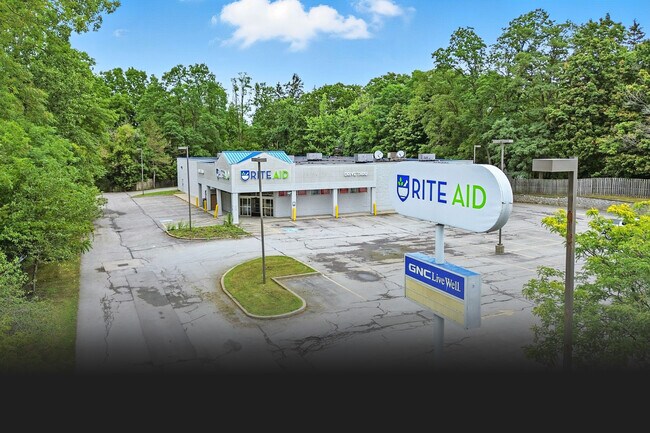 Plus de détails pour 13090 Broadway St, Alden, NY - Commerce de détail à vendre