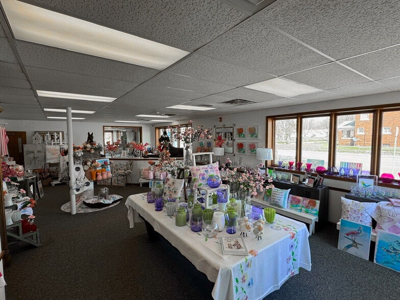 2601 S 6th St, Springfield, IL for lease - Building Photo - Image 2 of 6